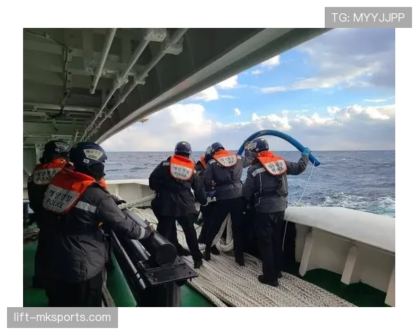 突发事件席卷全球，引发社会各界高度关注