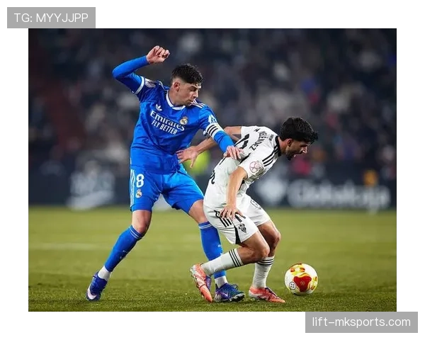 巴尔韦德持续提升远射能力，展现出其荣耀与坚韧的成长之路